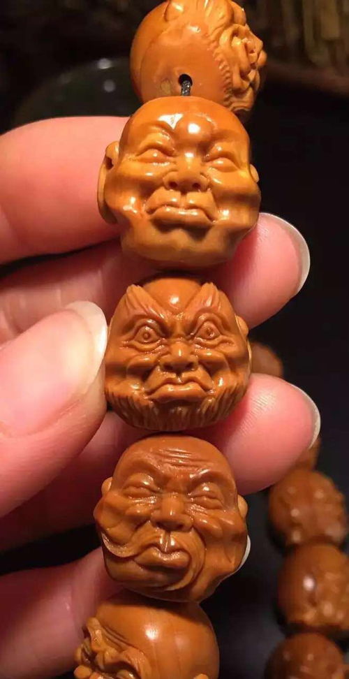 评价核雕的价值,不仅工艺要精湛